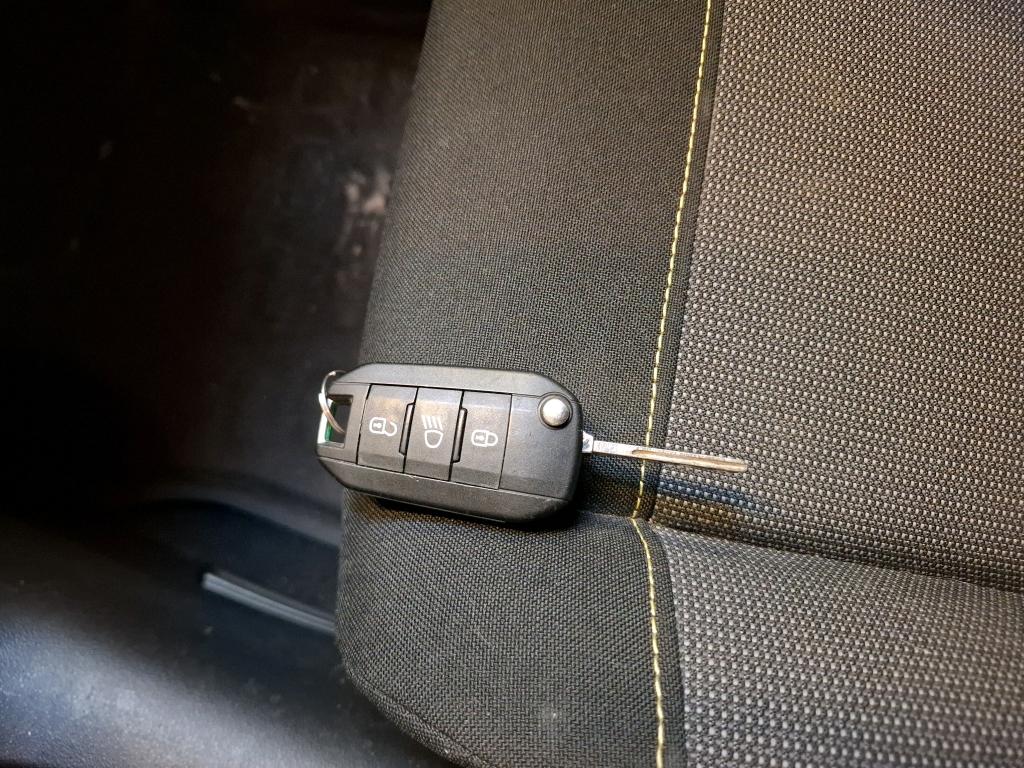 Citroen C3 SOCIETE PURE TECH 83 S&S BVM FEEL NAV 2022