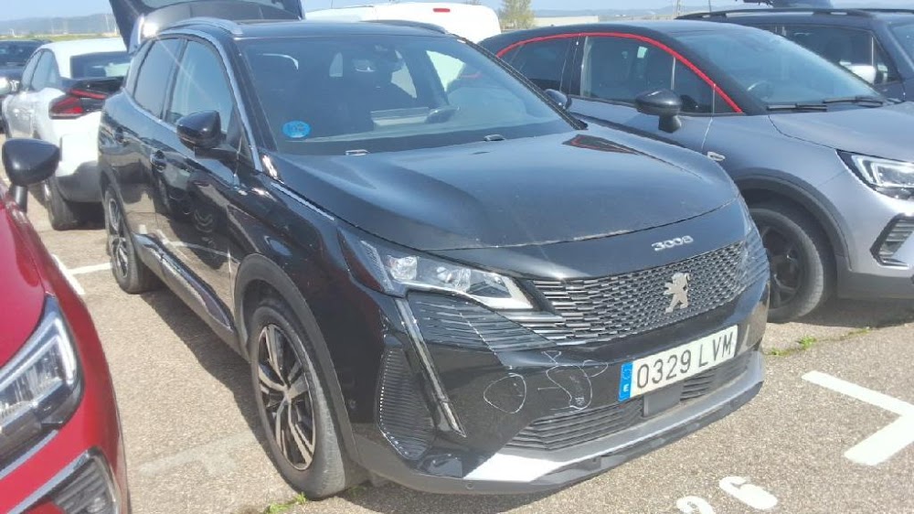 Foto Peugeot 3008 Hybrid 5