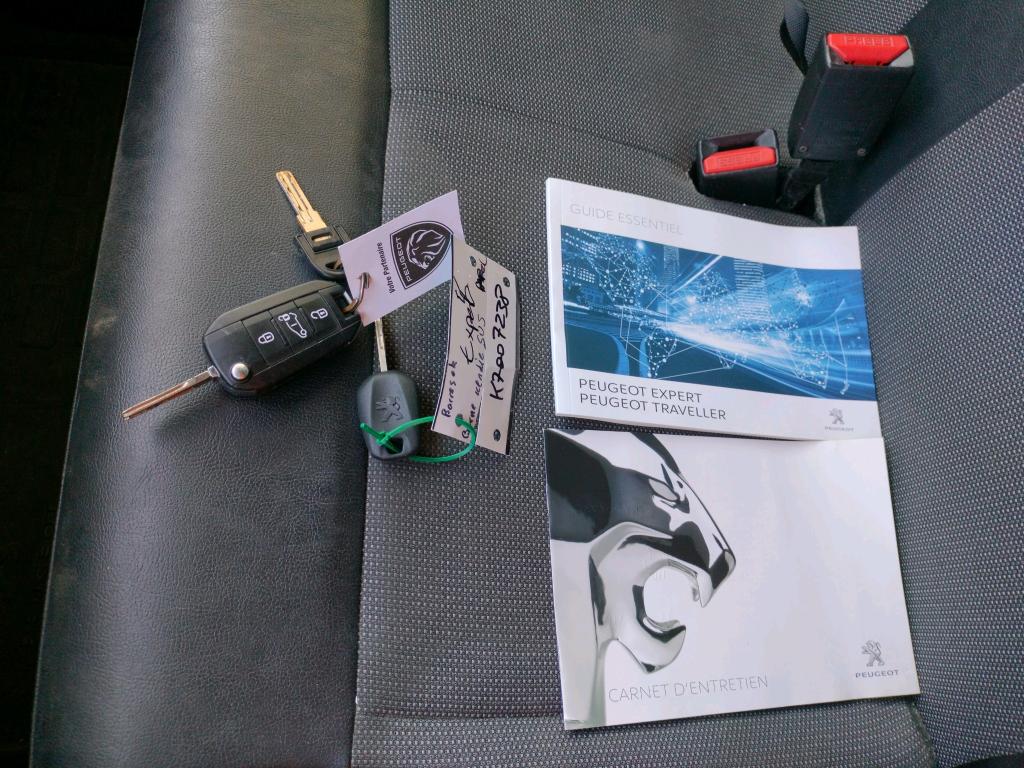 Peugeot EXPERT FGN TOLE STANDARD 1.5 BLUEHDI 120 S&S BVM6 ASPHALT 2019