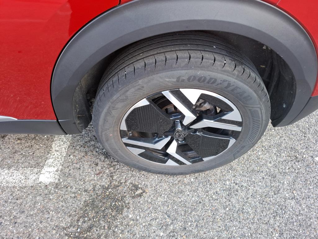 Peugeot 2008 PureTech 130 S&S EAT8 GT 2024