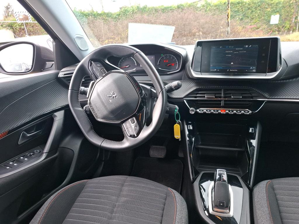 Peugeot 2008 BlueHDi 130 S&S EAT8 Active Business 2021