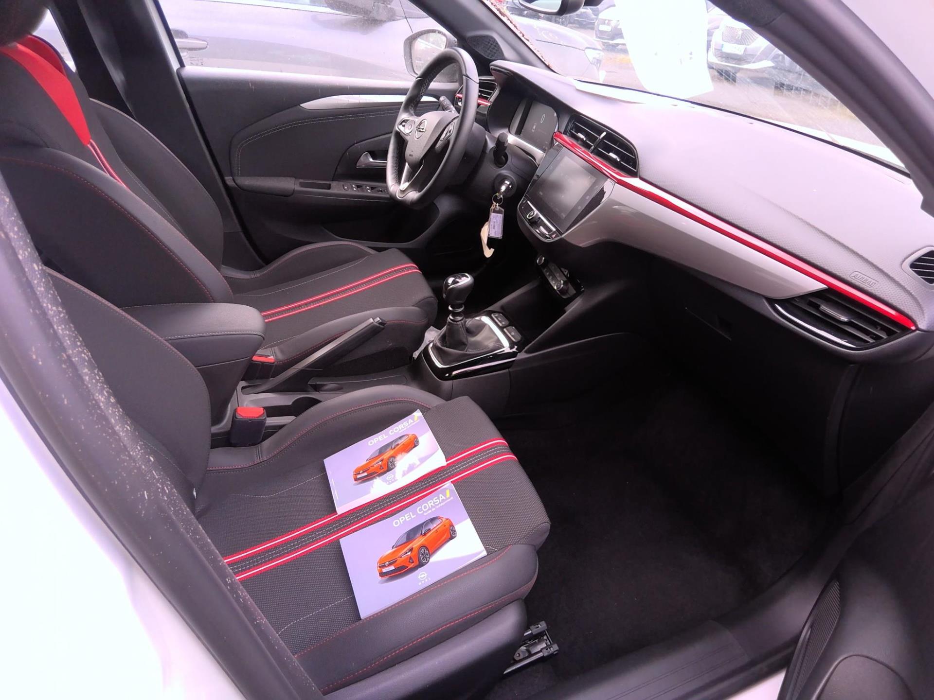 Opel Corsa 1.2 Turbo 100 ch BVM6 GS Line 2022