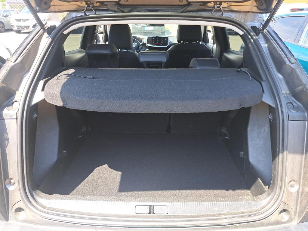 Peugeot 2008 II