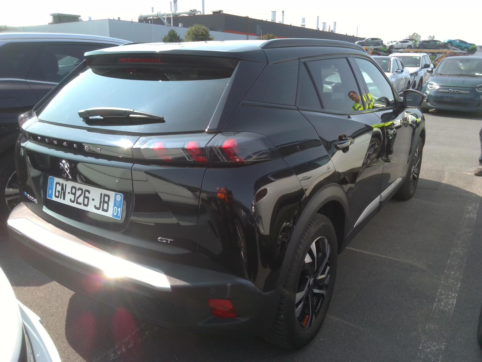 Peugeot 2008 Electrique 136 ch GT 2023