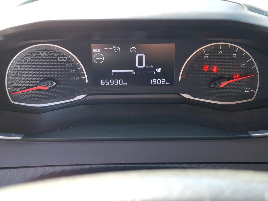 Peugeot 208 PURETECH 75 S&S BVM5 PREMIUM PACK 2021