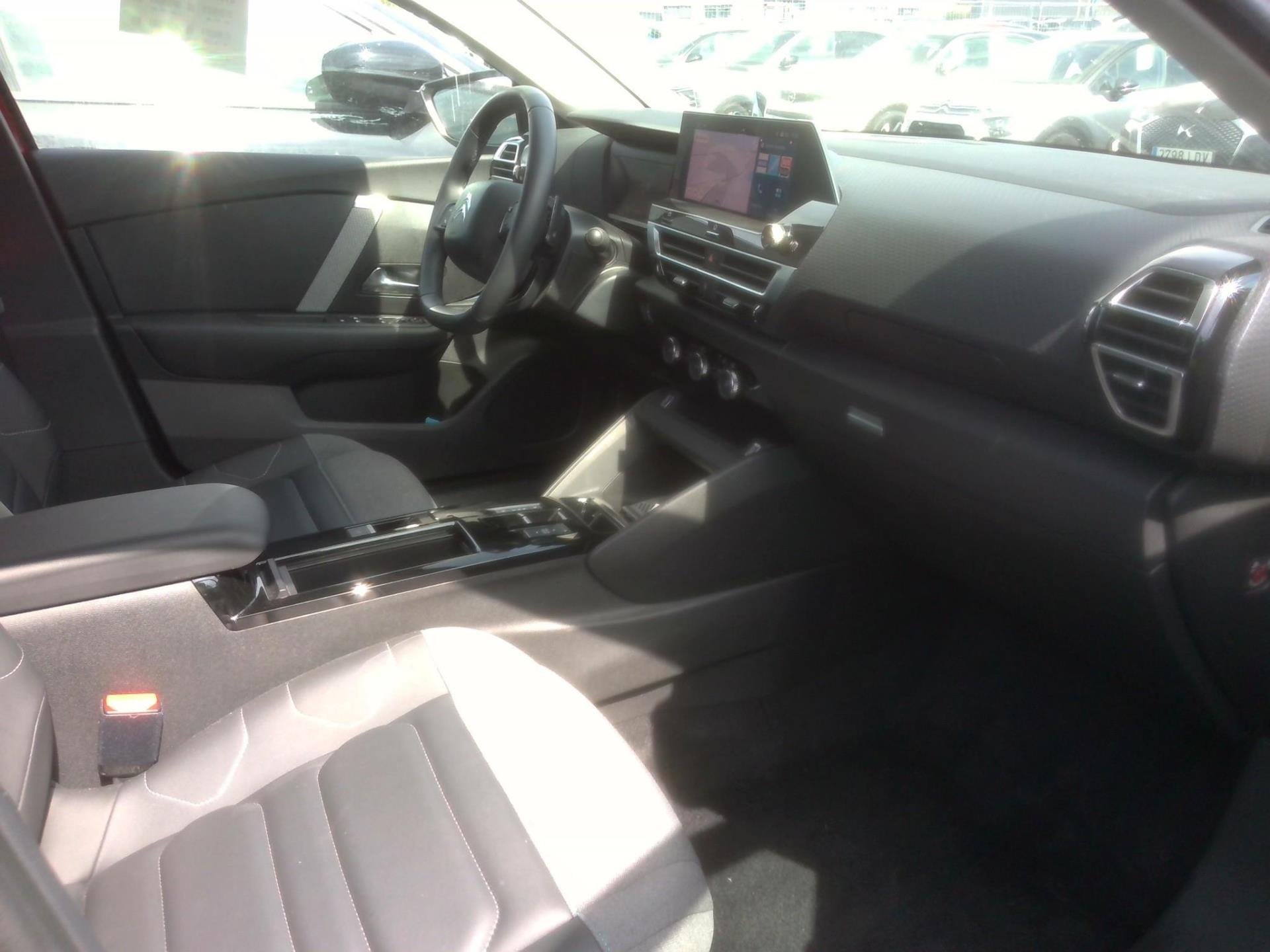 Citroen C4 X PureTech 130 S&S EAT8 Shine 2023