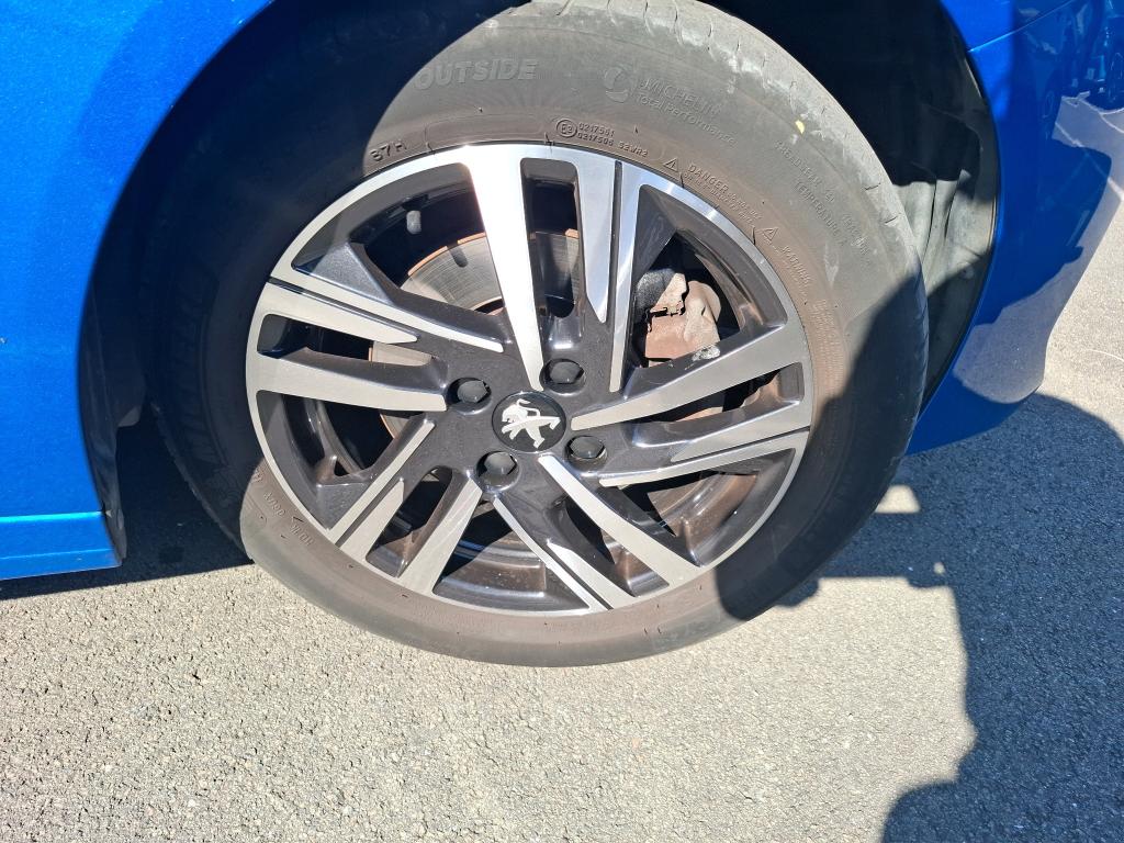 Peugeot 208 PureTech 130 S&S EAT8 Allure Pack 2022