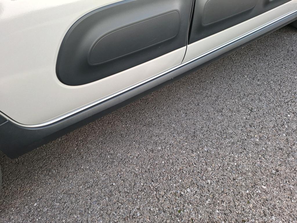 Citroen C3 PureTech 110 EAT6 Elle 2023