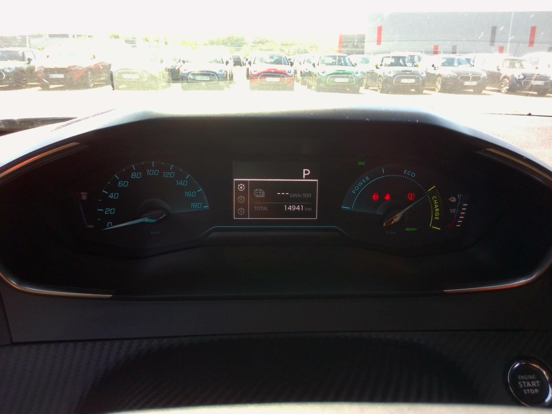 Peugeot 2008 Electrique 136 ch Allure 2023