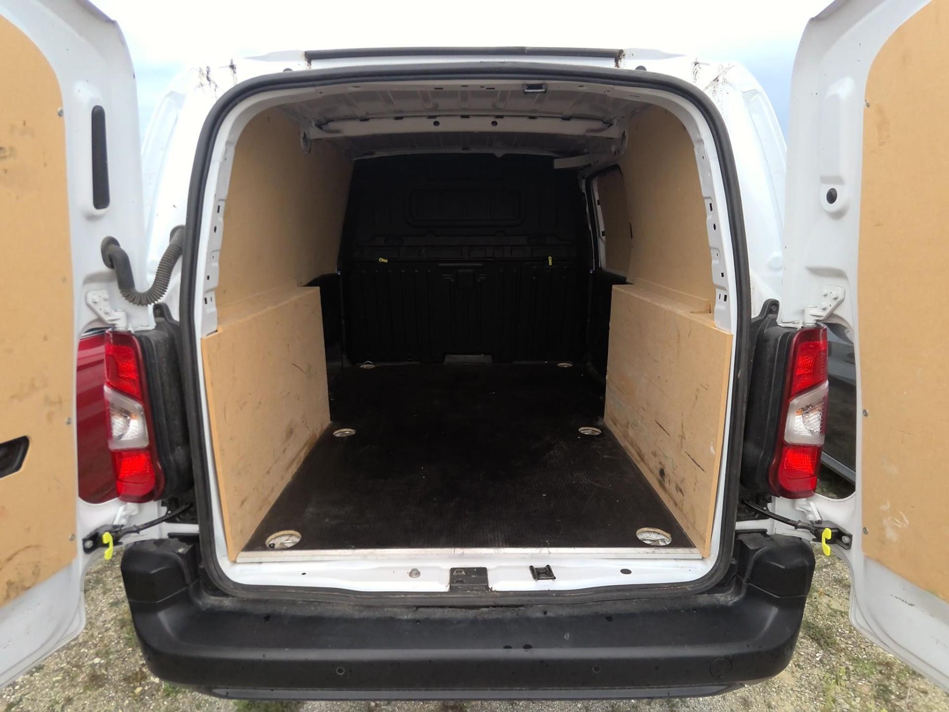 Peugeot PARTNER FOURGON XL 950 KG BLUEHDI 100 S&S BVM6 2023