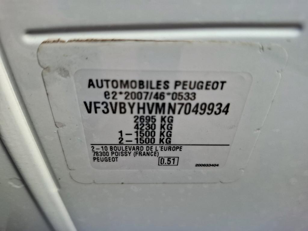 Peugeot EXPERT FGN TOLE STANDARD 1.5 BLUEHDI 120 S&S BVM6 ASPHALT 2022