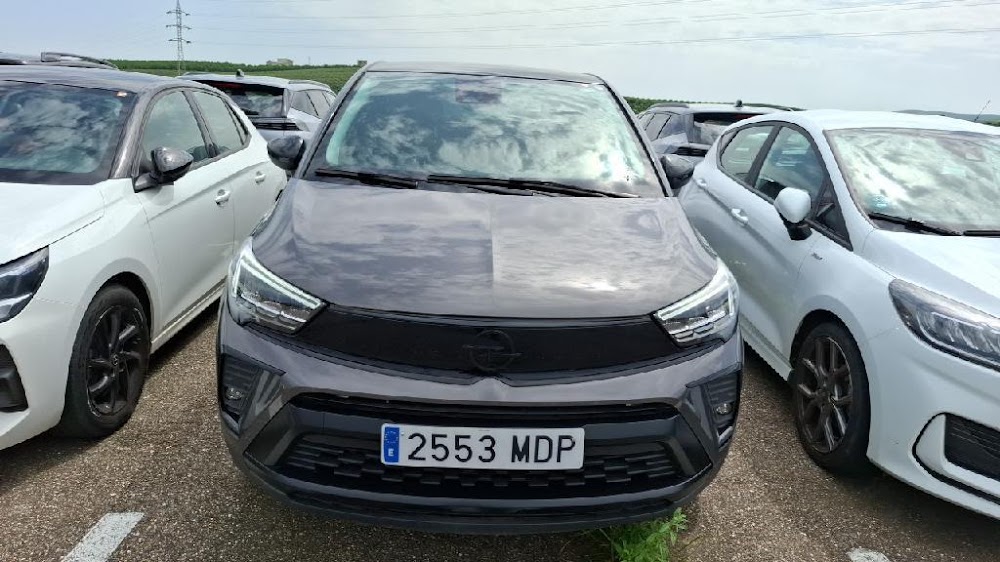 Opel Combo Crossland GS 1.2 GAS MT6 S/S 110cv (81Kw)