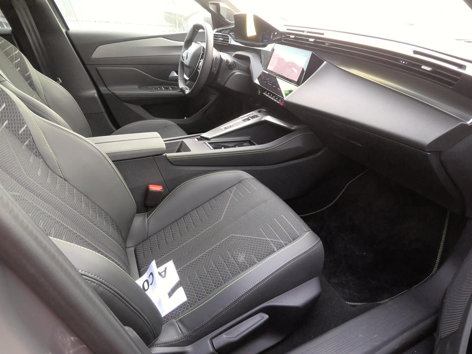 Peugeot 408 Electrique 58 kWh 210 ch GT 2026