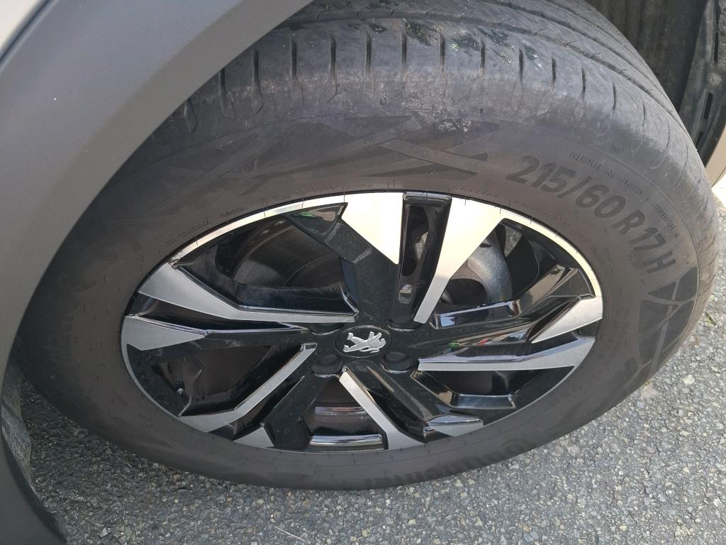 Peugeot 2008 PureTech 130 S&S EAT8 GT 2023