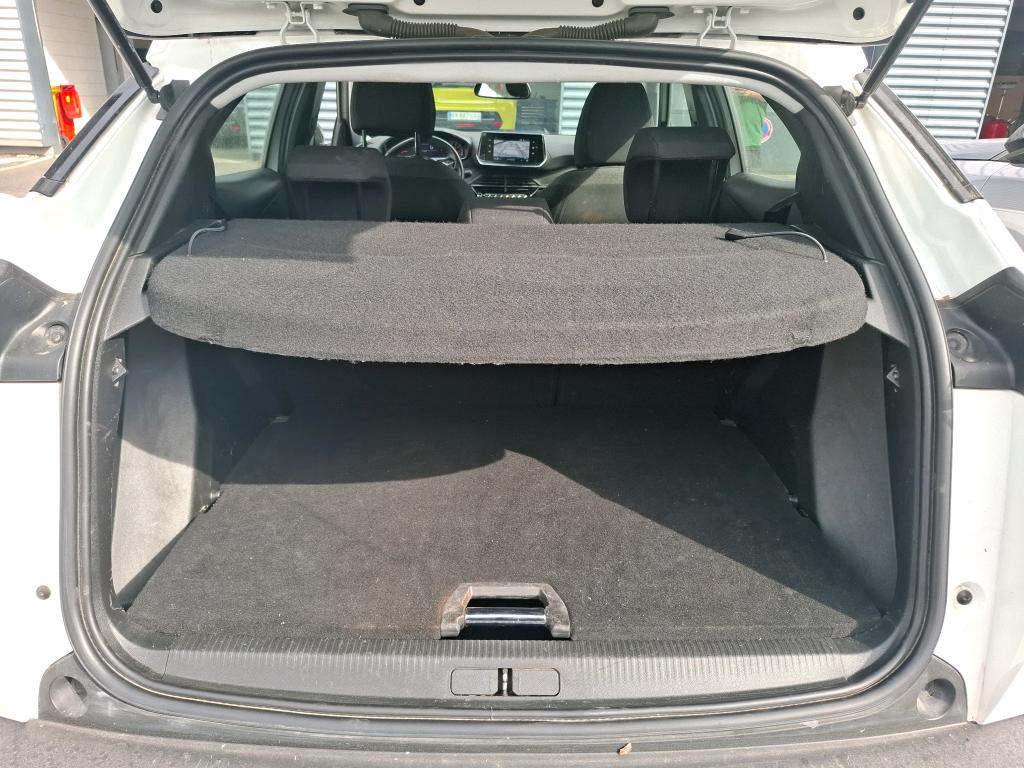 Peugeot 2008 BlueHDi 110 S&S BVM6 Active Pack 2021