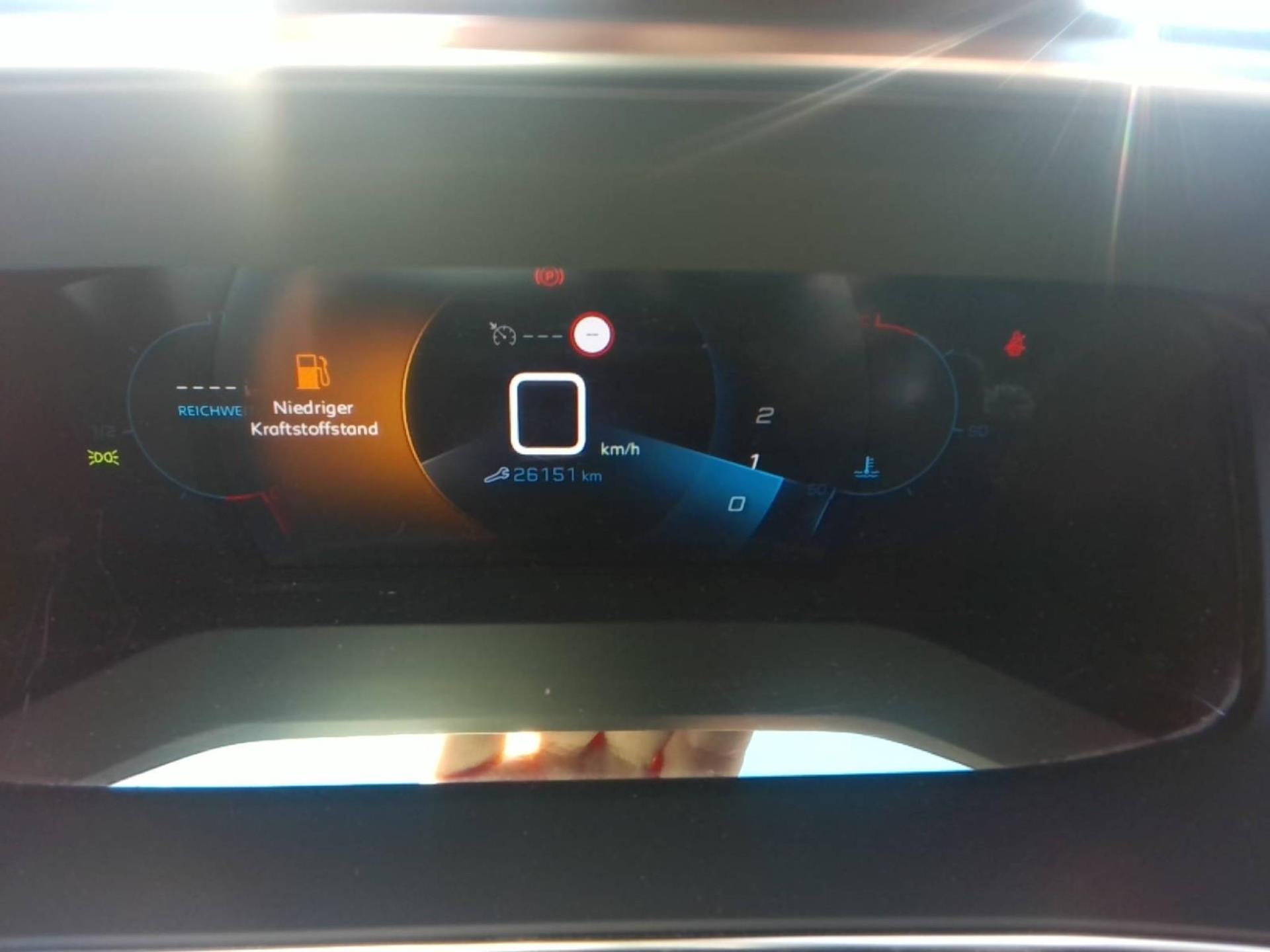 Peugeot 2008 PureTech 100 S&S BVM6 Allure Pack 2023