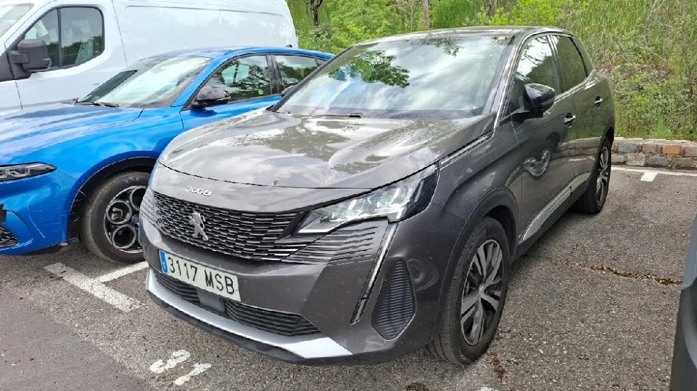 Foto Peugeot 3008 Hybrid 4