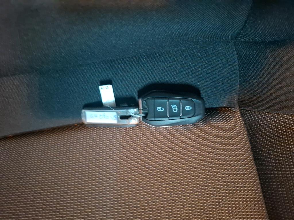 Citroen C3 PureTech 110 S&S EAT6 Shine Pack 2022