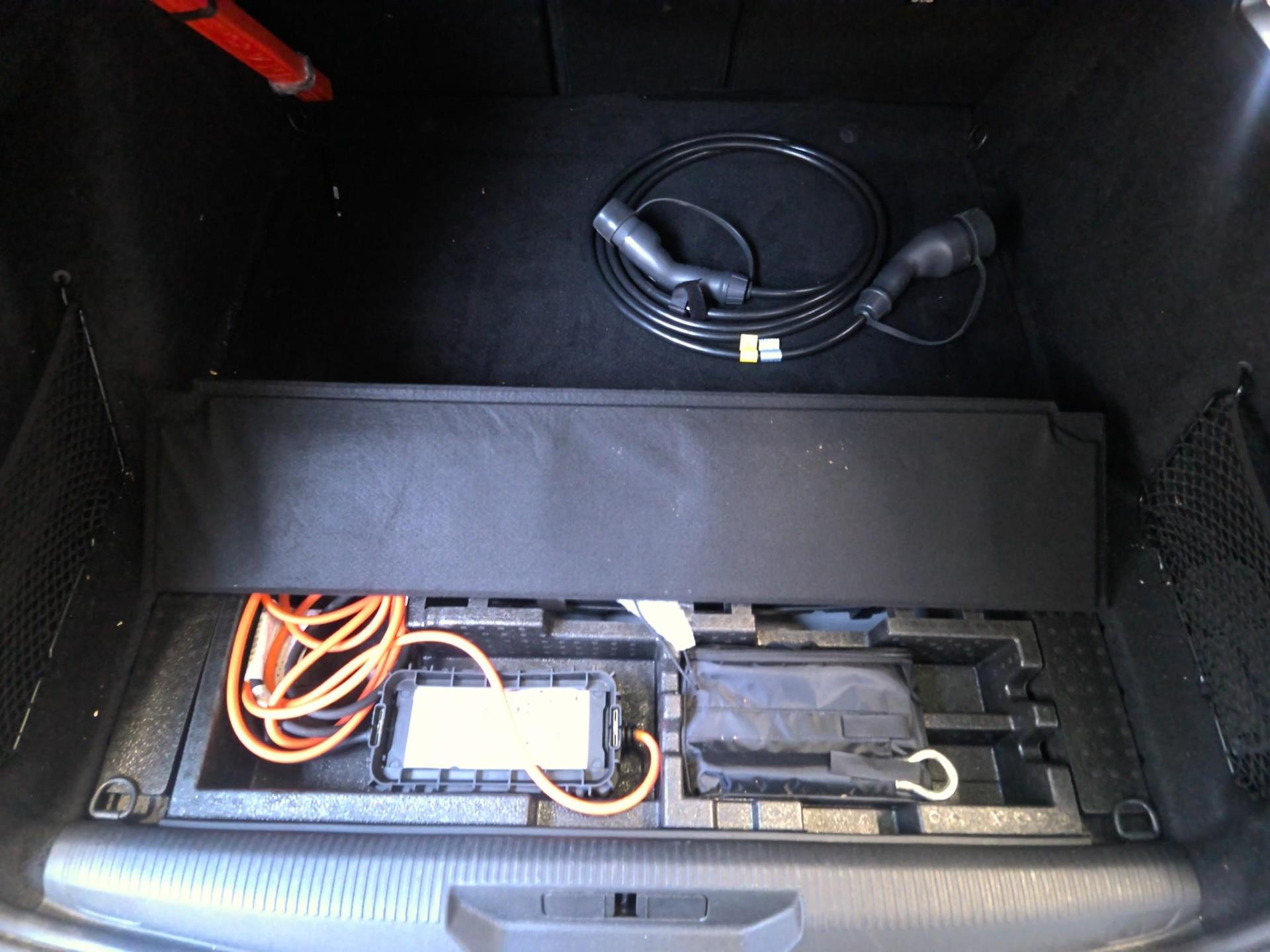 Peugeot 308 SW PHEV 225 e-EAT8 GT 2024