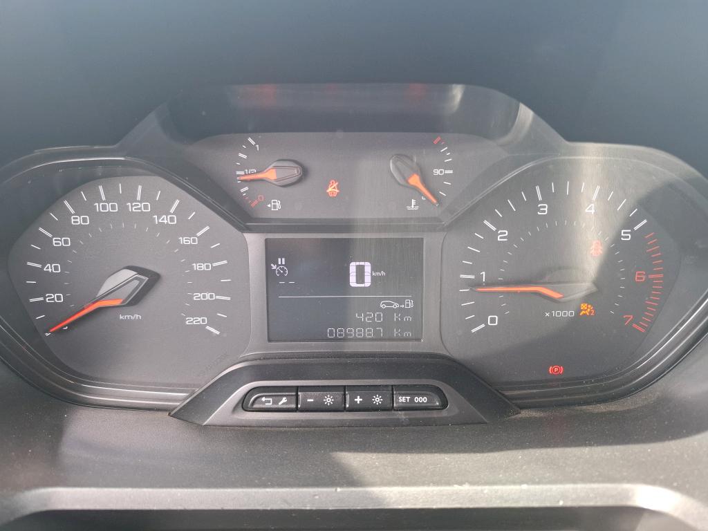 Peugeot PARTNER FOURGON STANDARD 650 KG BLUEHDI 100 S&S BVM5 PREMIUM 2021