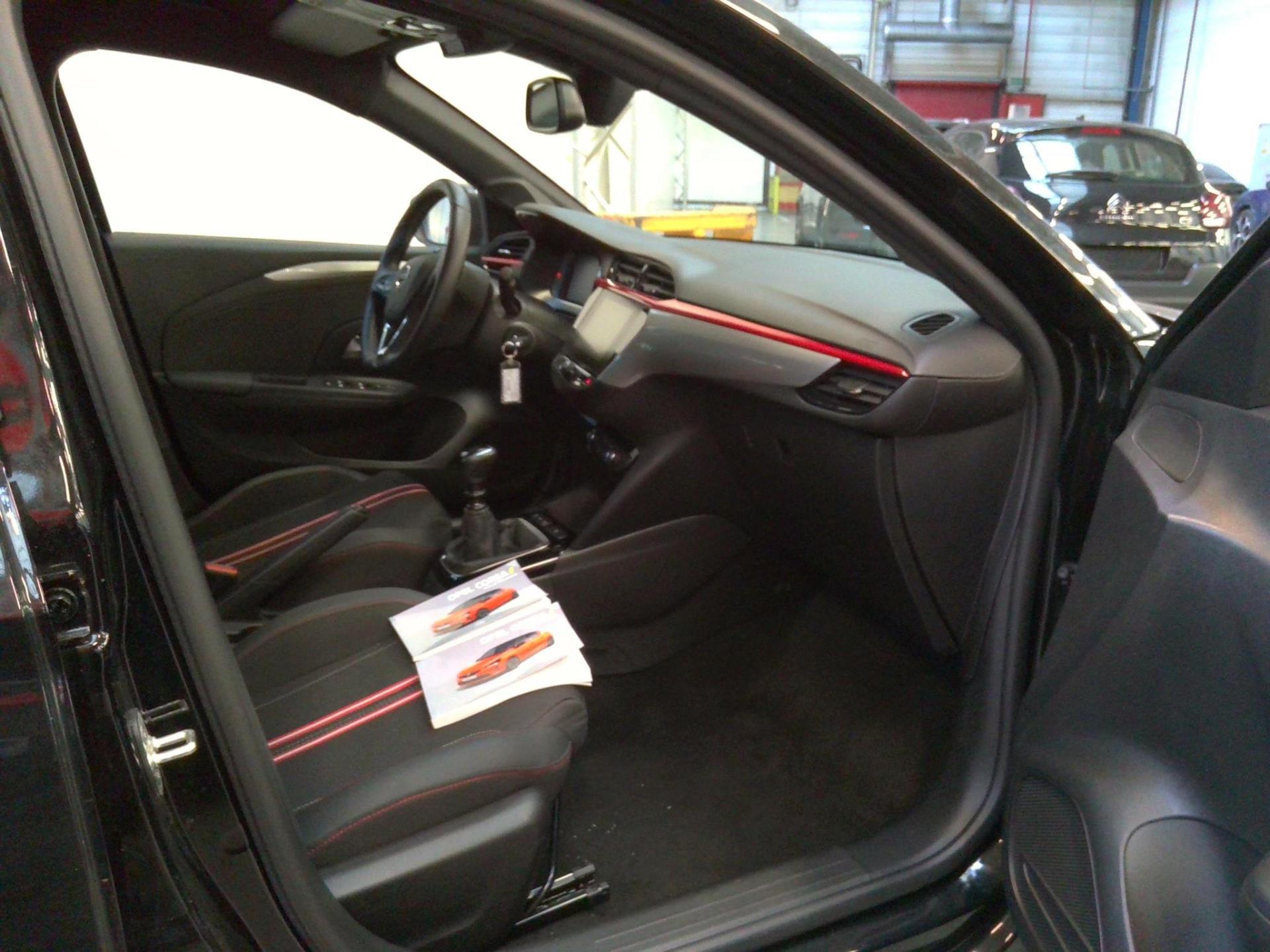 Opel Corsa 1.2 Turbo 100 ch BVM6 GS Line 2022