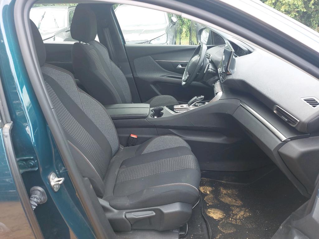 Peugeot 5008 BlueHDi 130ch S&S EAT8 Active Pack 2021