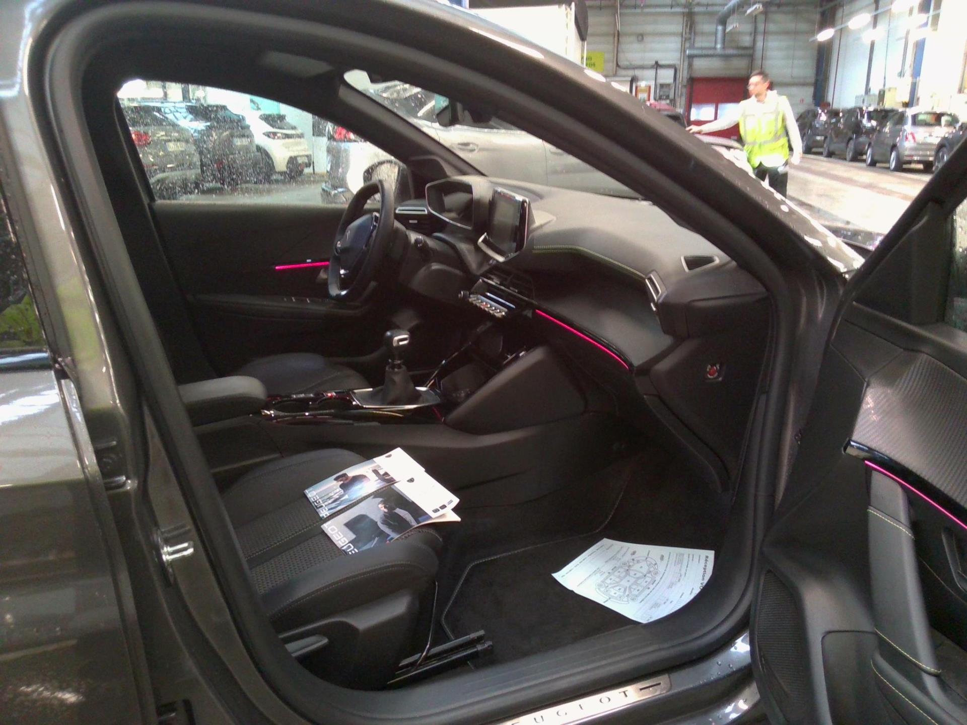 Peugeot 208 PureTech 100 S&S BVM6 GT 2023