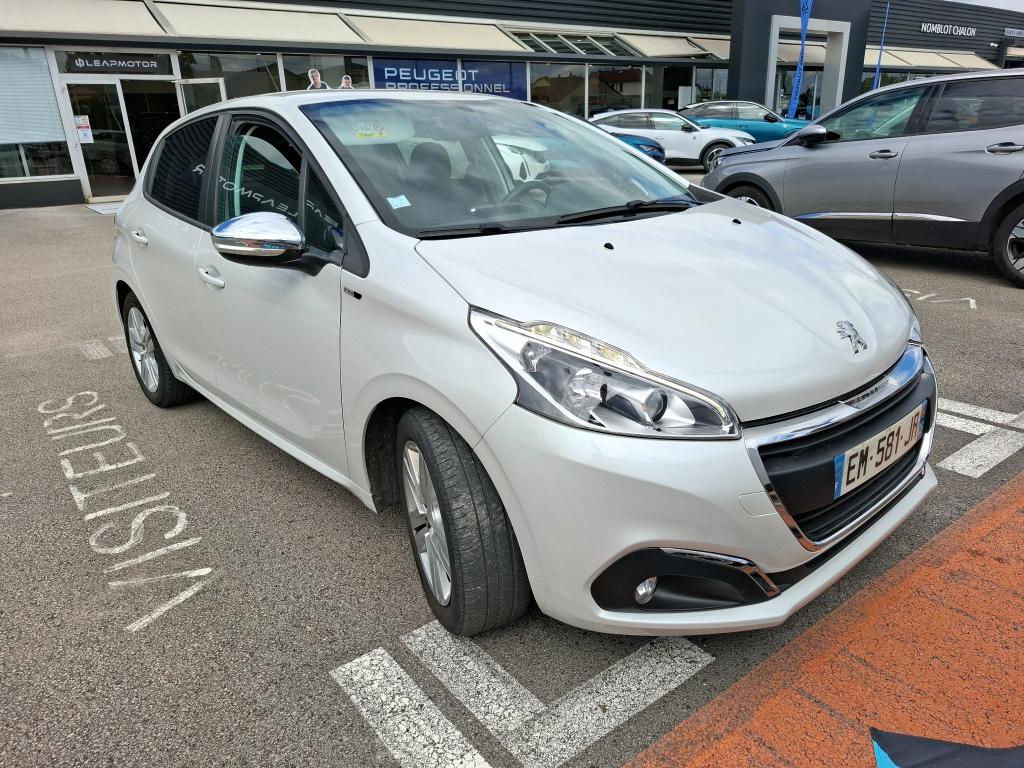 Peugeot 208 1.2 PureTech 82ch BVM5 Style 2017