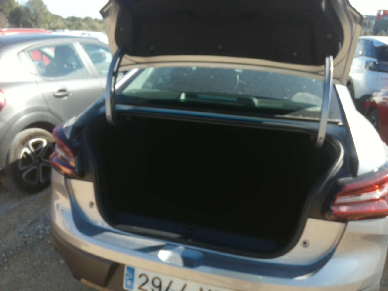 Foto Citroën C4 X 9