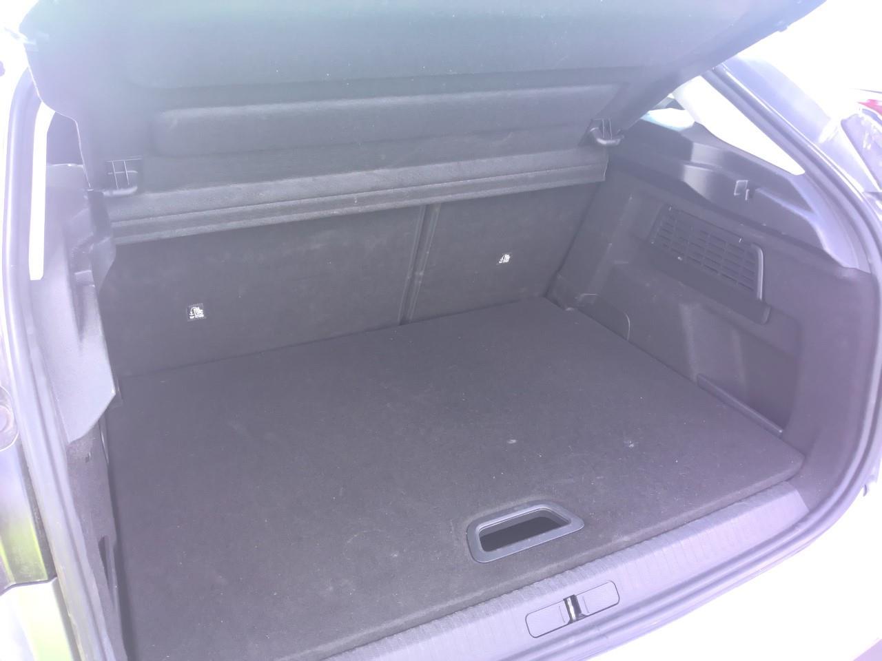 Foto Citroën C4 X 13
