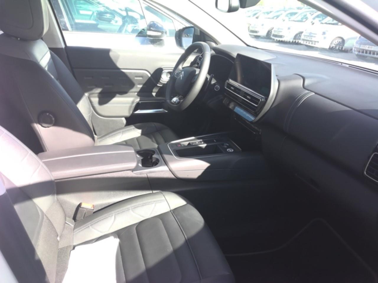 Foto Citroën C5 Aircross Hybrid 2