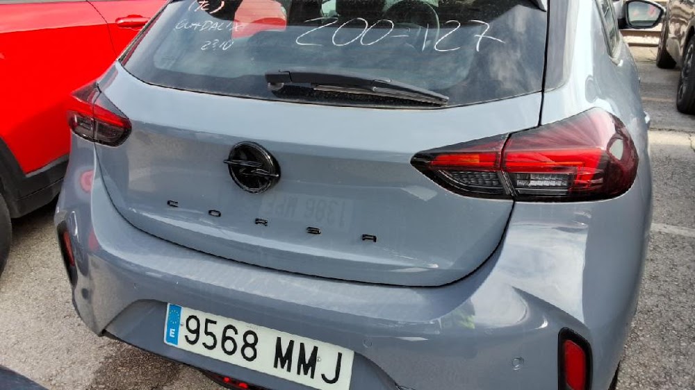 Opel Corsa Corsa GS 1.2T XHL MT6 S/S 100 CV (74kW)