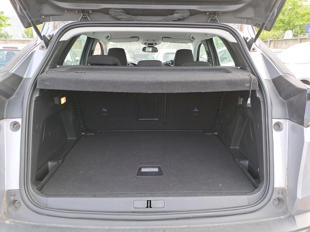 Peugeot 3008 BlueHDi 130ch S&S EAT8 Active Business 2021