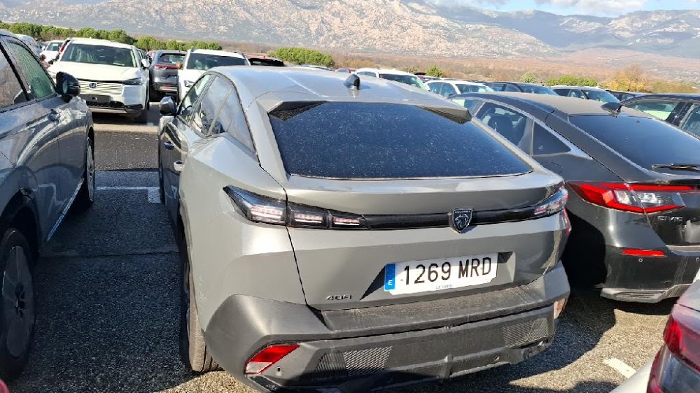 Foto Peugeot 408 6
