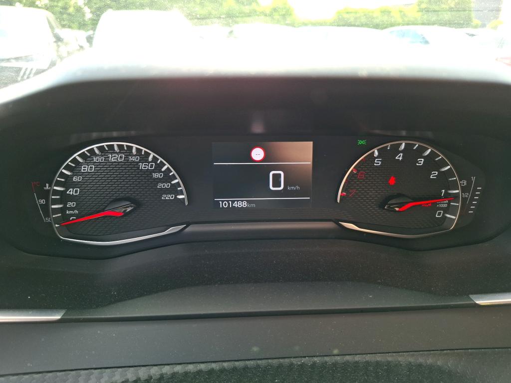 Peugeot 2008 BlueHDi 110 S&S BVM6 Active Business 2021