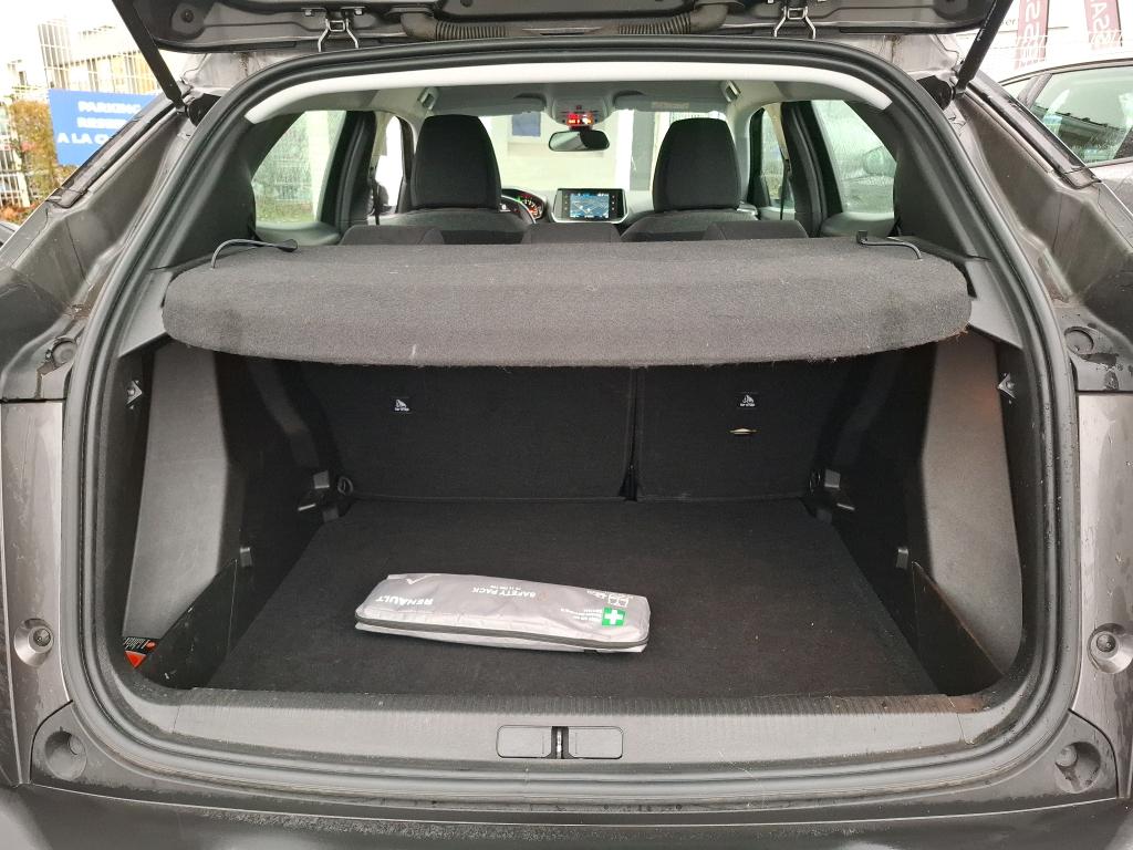 Peugeot 2008 BlueHDi 110 S&S BVM6 Active Business 2021