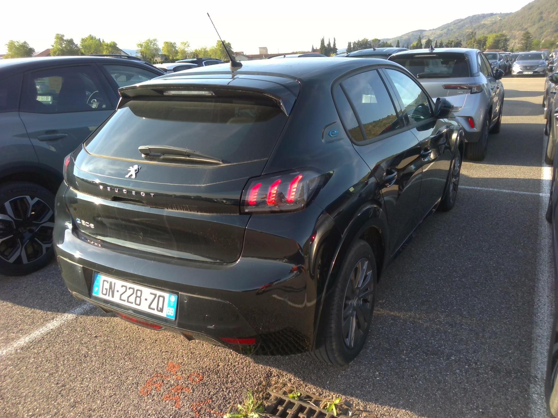 Peugeot 208 Electrique 50 kWh 136ch Allure 2023