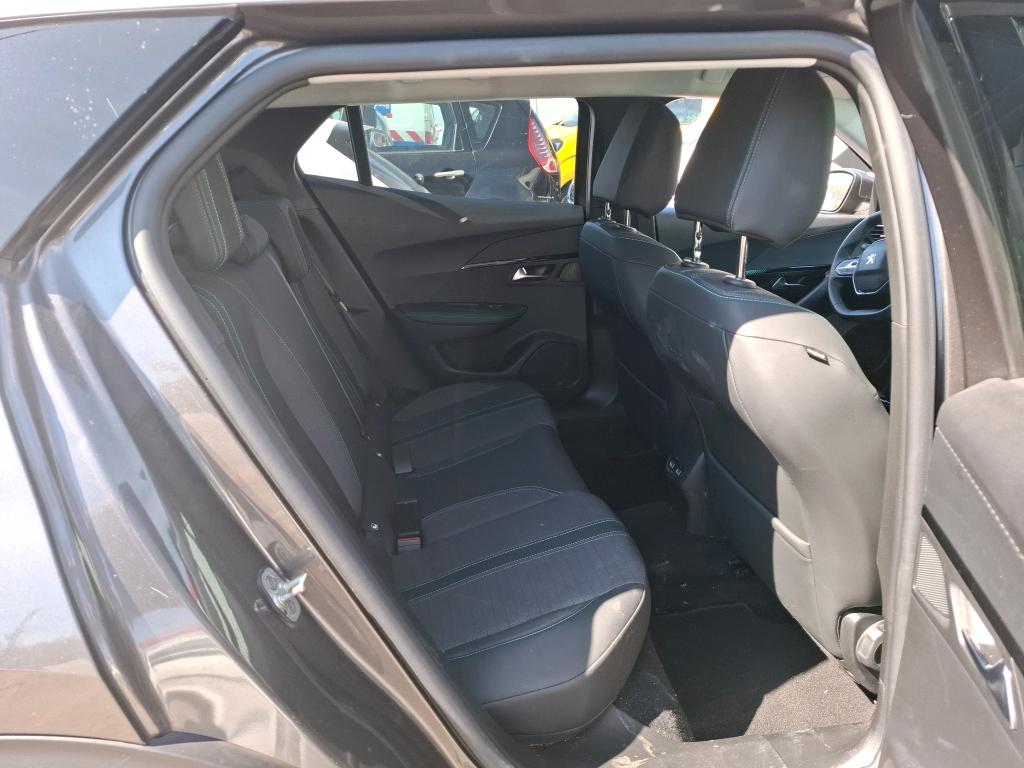 Peugeot 2008 BlueHDi 130 S&S EAT8 Allure 2021