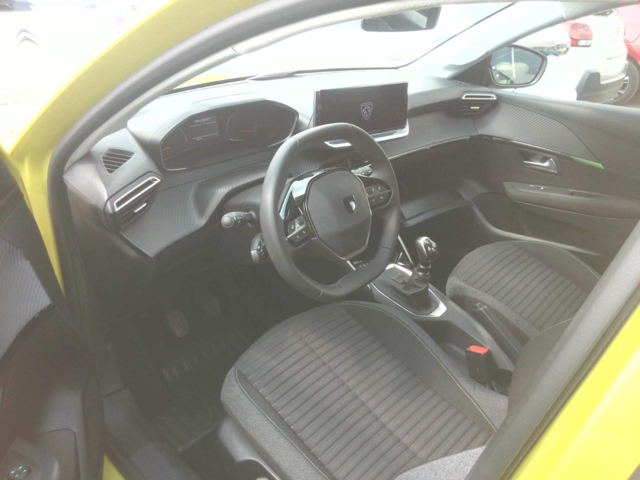 Foto Peugeot 208 3