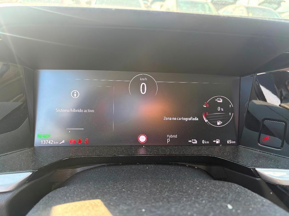 Foto Opel Grandland PHEV 3