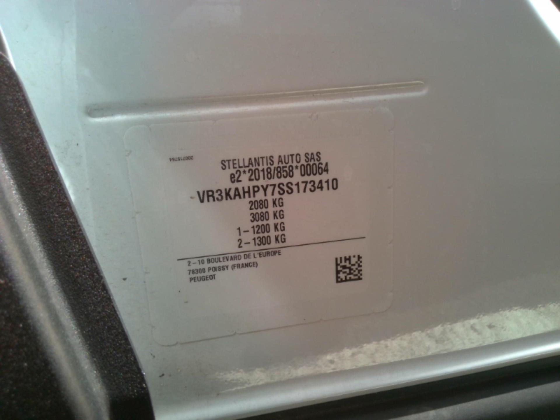 Peugeot 3008 Hybrid 145 e-DCS6 Allure 2025