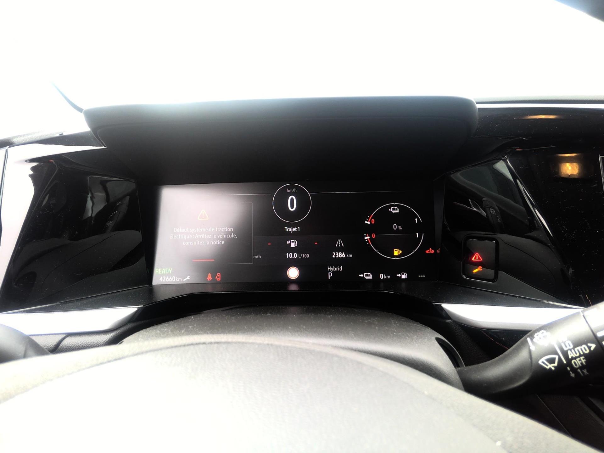 Opel Grandland Hybrid4 300 ch AWD BVA8 Ultimate 2022