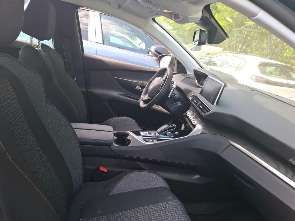 Peugeot 5008 PureTech 130ch S&S EAT8 Active Pack 2023