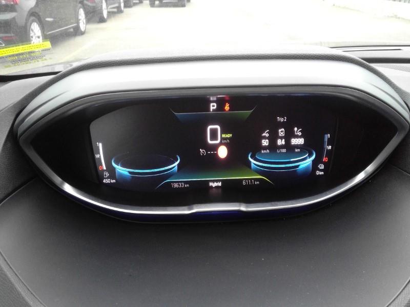 Foto Peugeot 3008 Hybrid 6