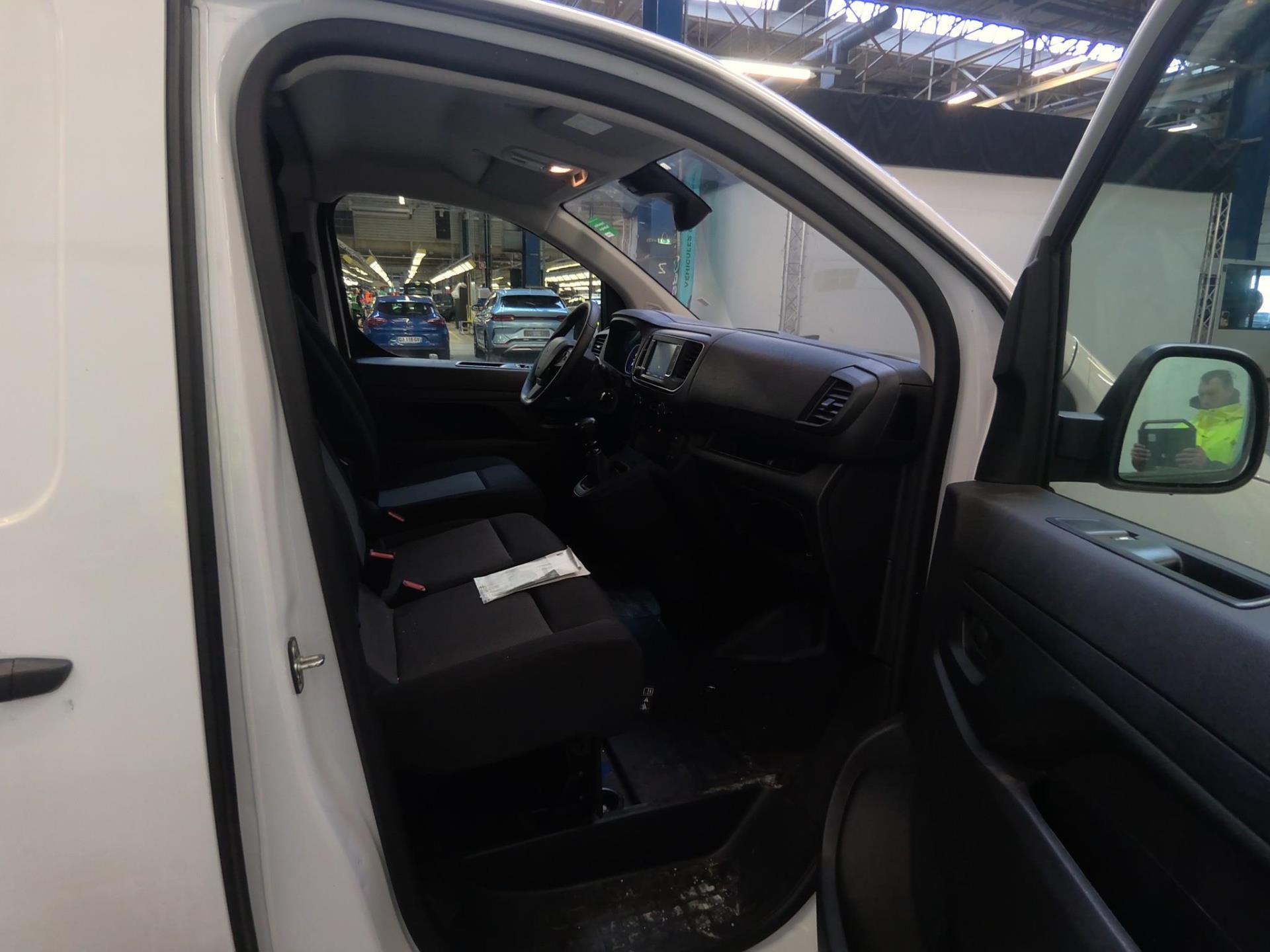 Peugeot EXPERT FGN TOLE M BLUEHDI 120 S&S BVM6  2023