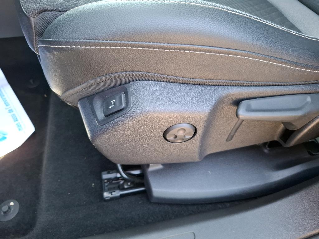 Opel Grandland X 1.5 Diesel 130 ch BVA8 Elegance Business 2021