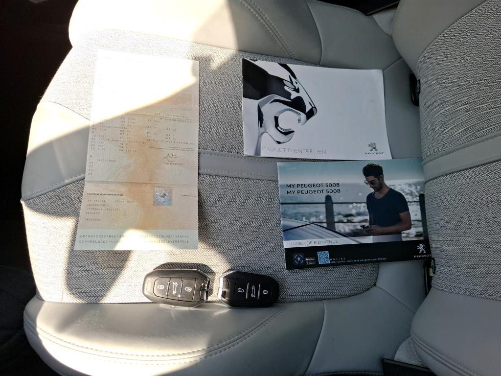 Peugeot 3008 Puretech 130ch S&S EAT8 Allure Business 2020