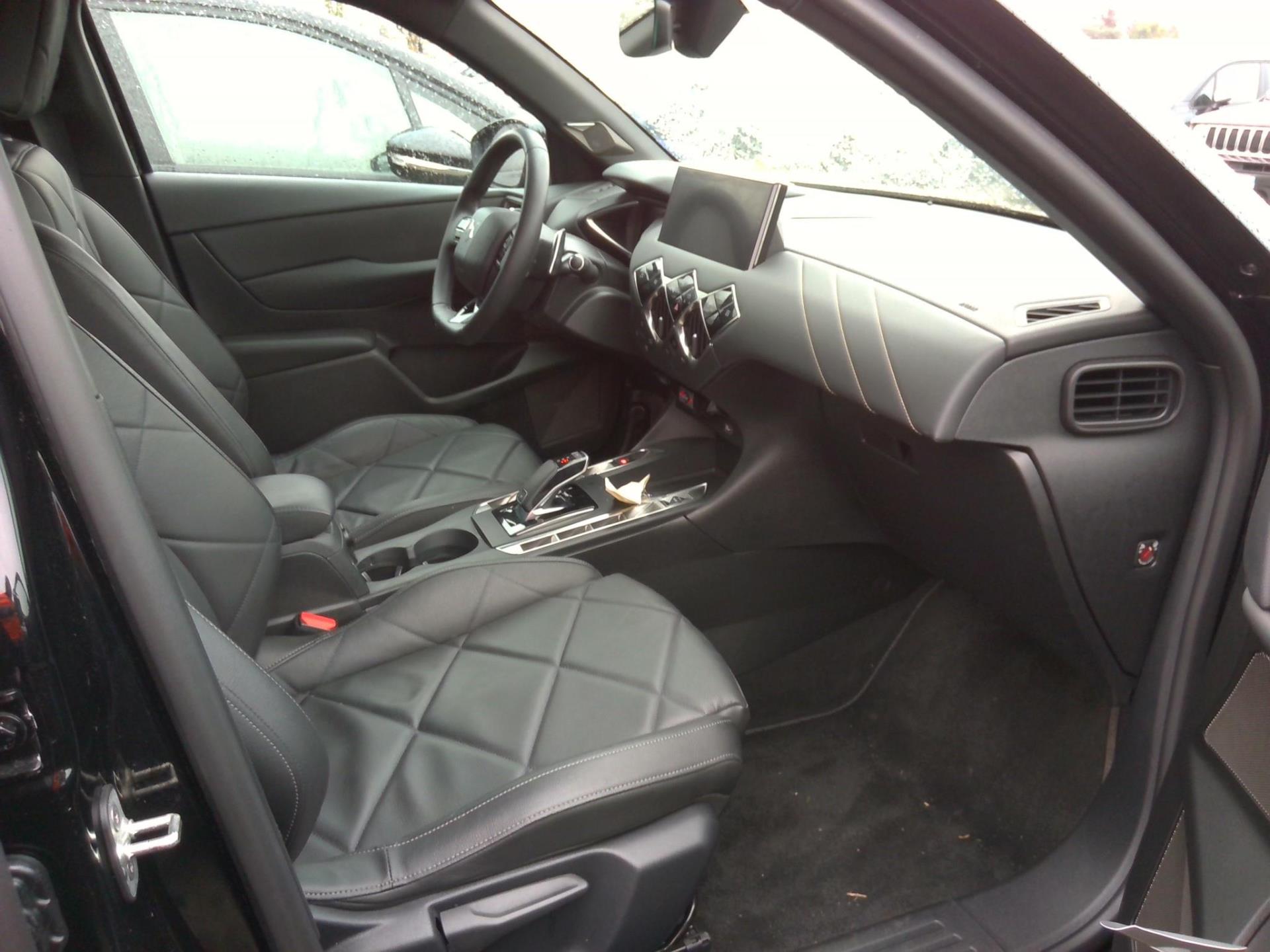 DS DS3 Crossback PureTech 155 EAT8 Rivoli 2022
