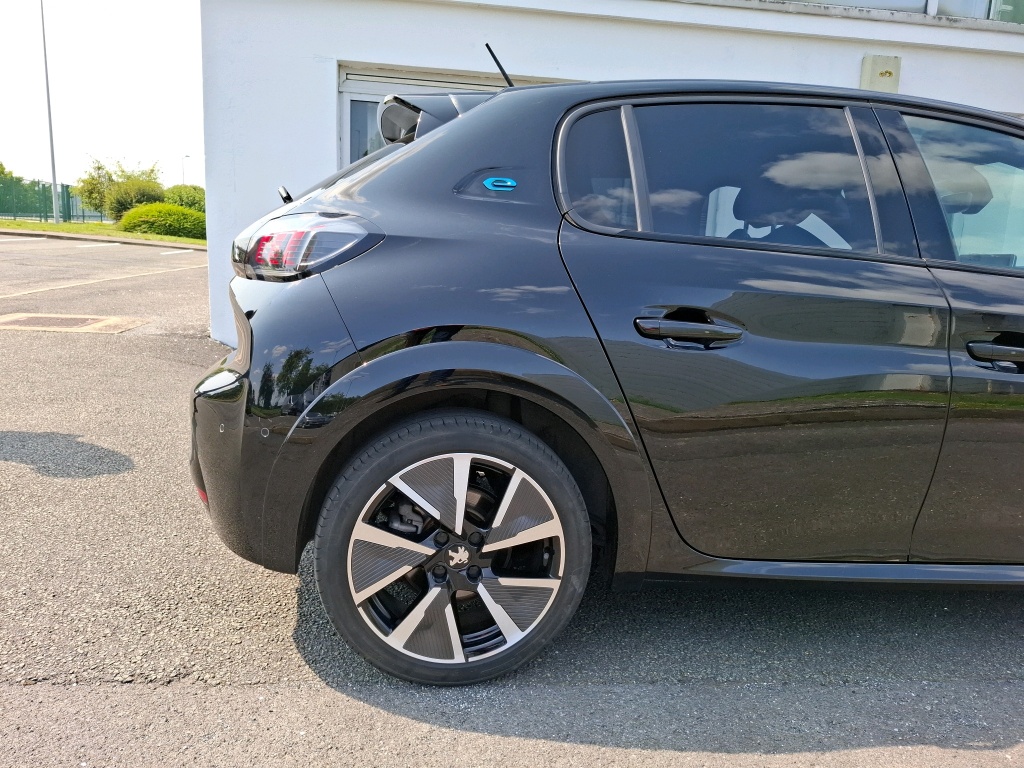 Peugeot 208 Electrique 50 kWh 136ch GT 2022