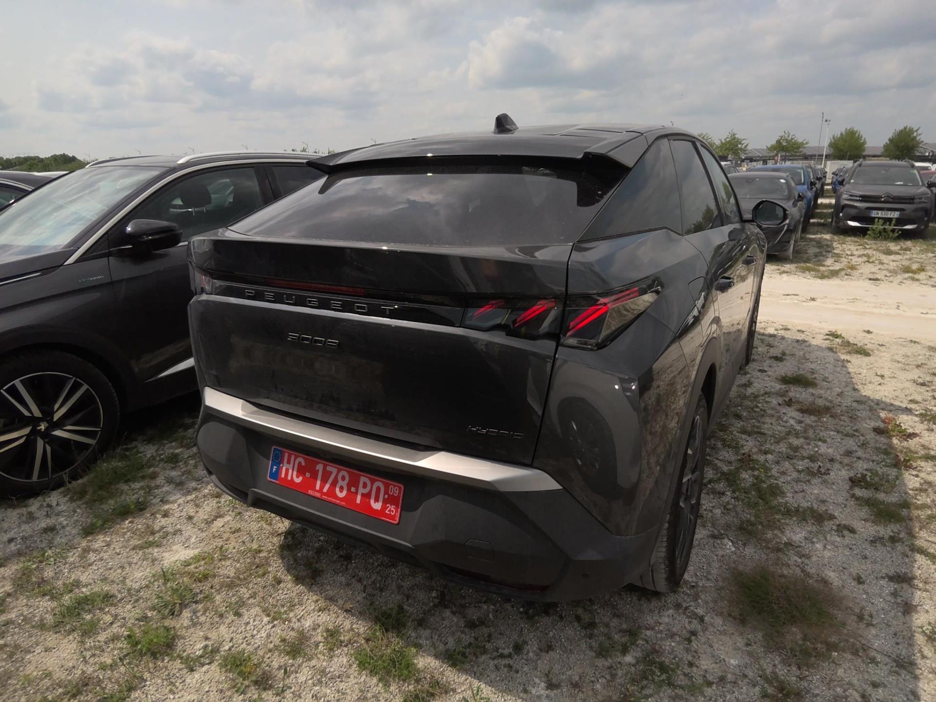Peugeot 3008 Hybrid 136 e-DCS6 GT 2025